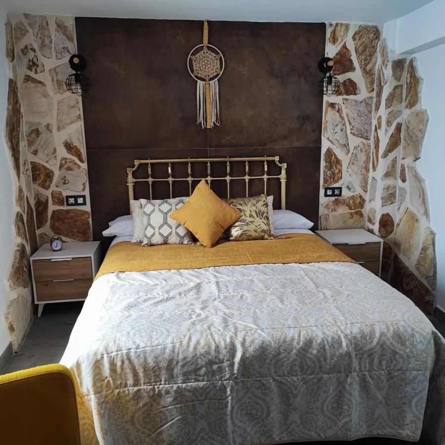 Appartement La Medina Alta à Setenil De Las Bodegas Extérieur photo